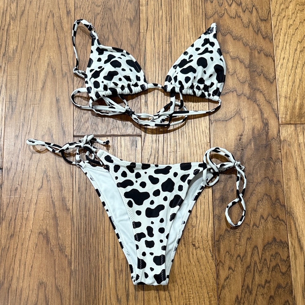 L.A. Hearts by Pacsun black and white cow print string bikini size S